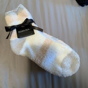 Cozy fuzzy socks bundle 🧦
